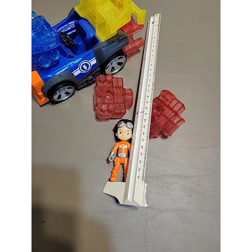 RUSTY RIVETS‎ Kart figure toy Car etc... Nickelodeon